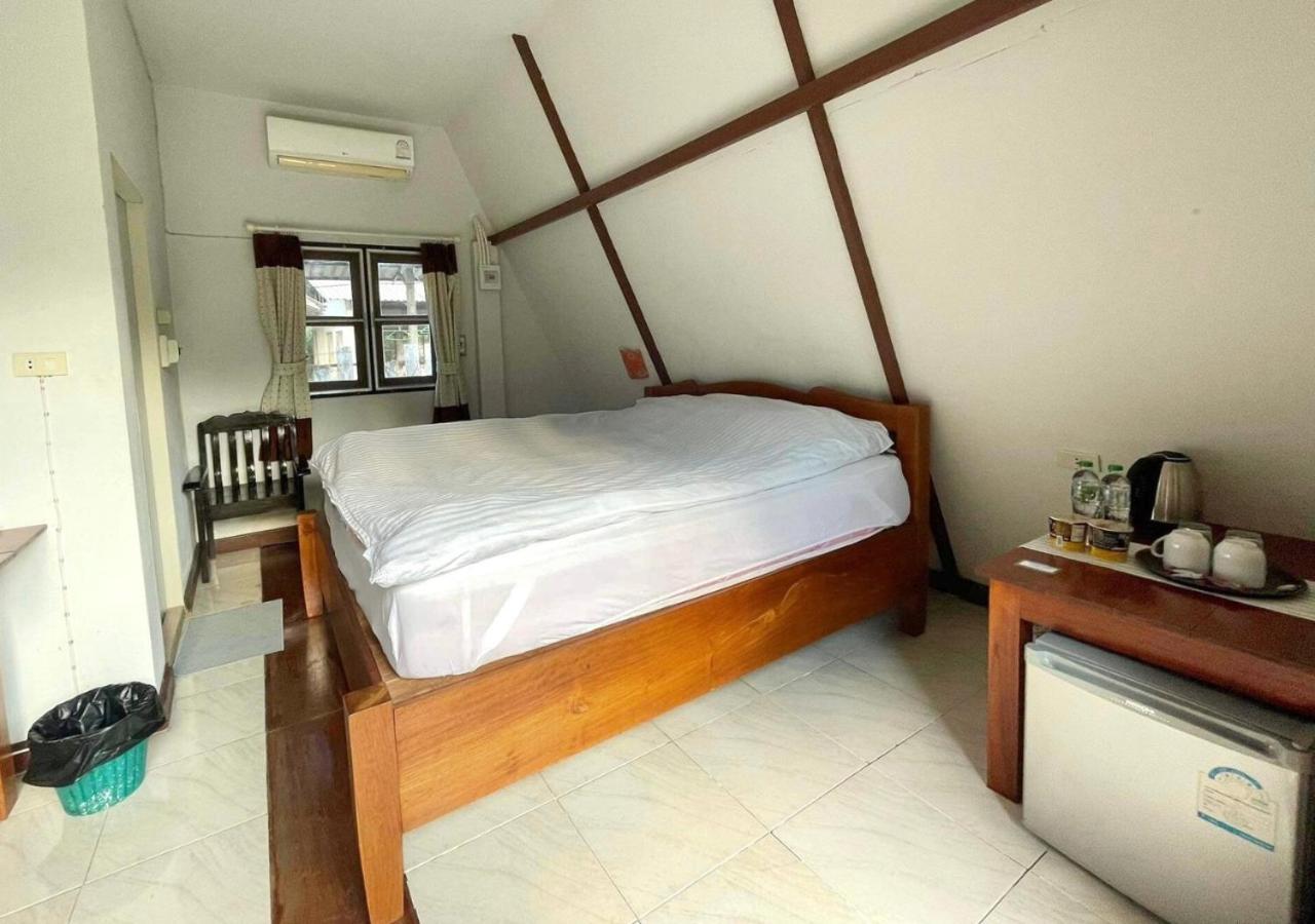 Hotel Popeye House Mae Hong Son Esterno foto